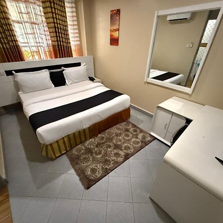 Kingdom Apartments Mwanza Exterior photo